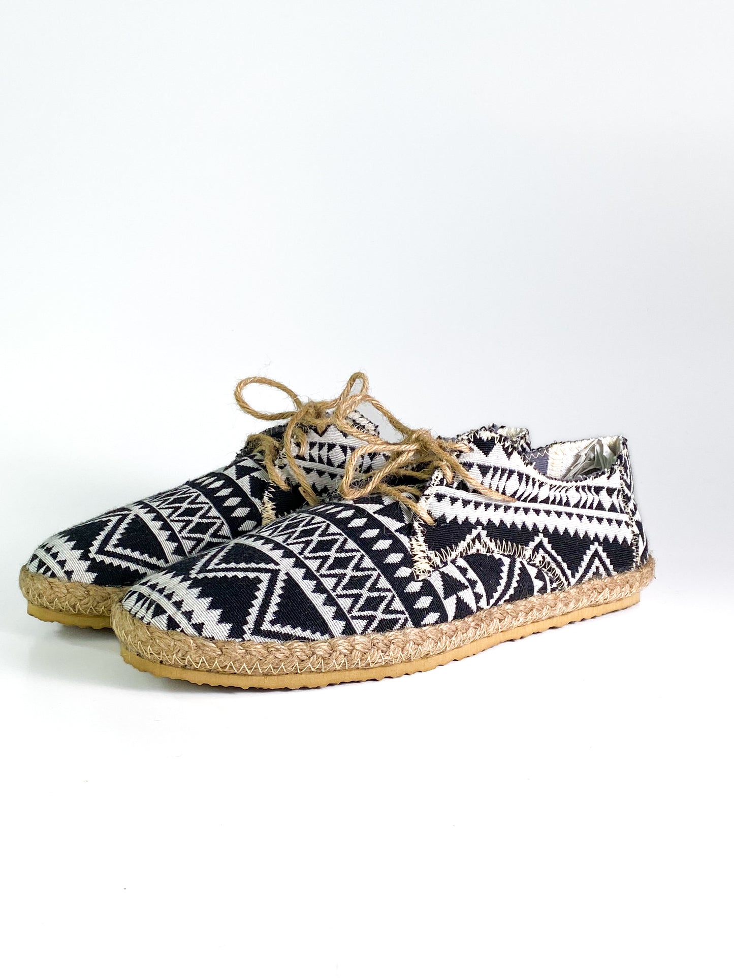 Zenith Low Top