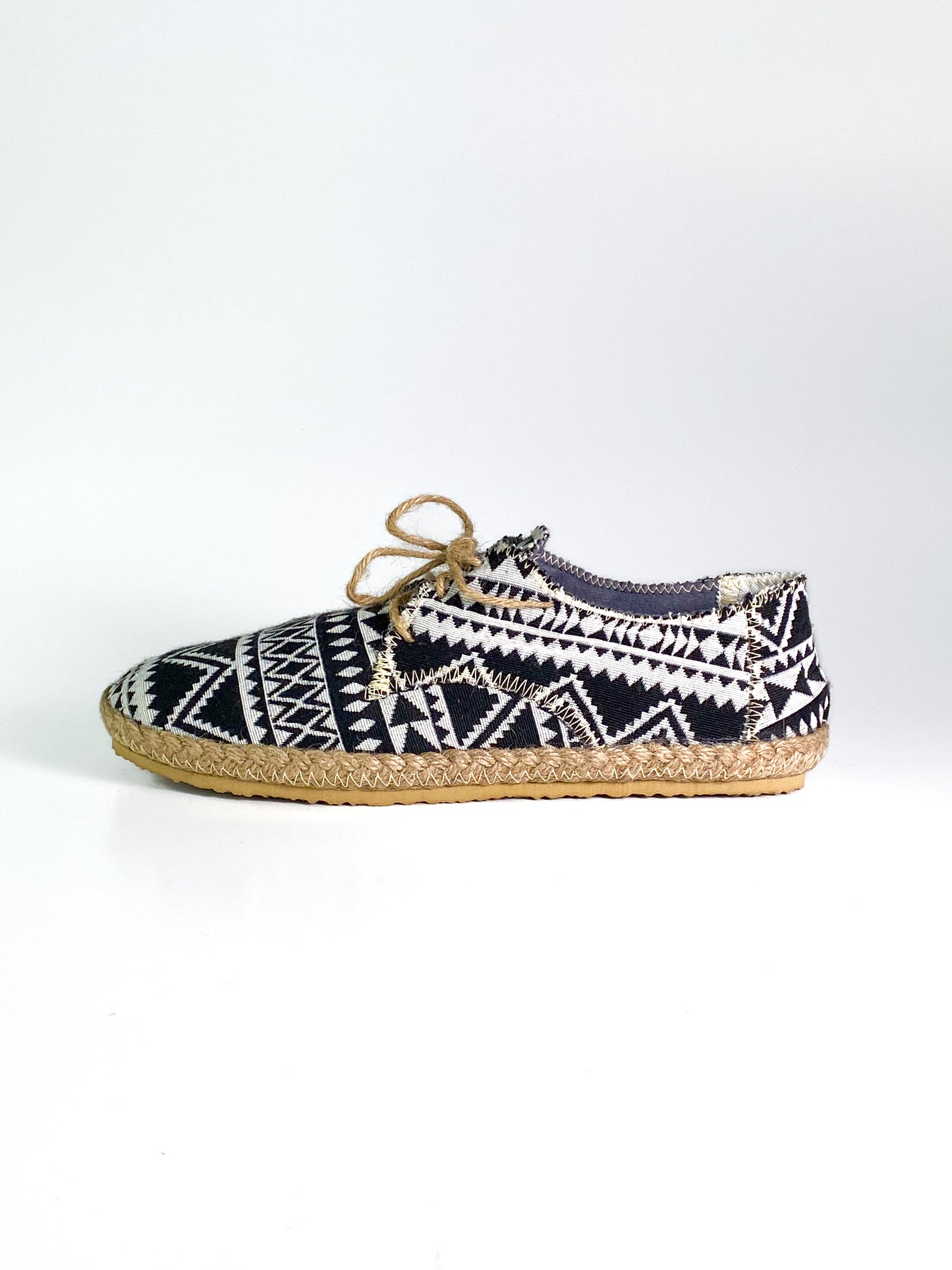 Zenith Low Top